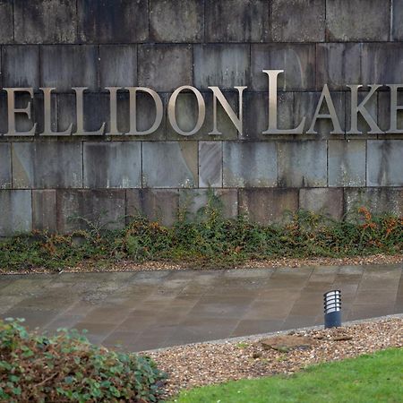 Hellidon Lakes Hotel Daventry Bagian luar foto