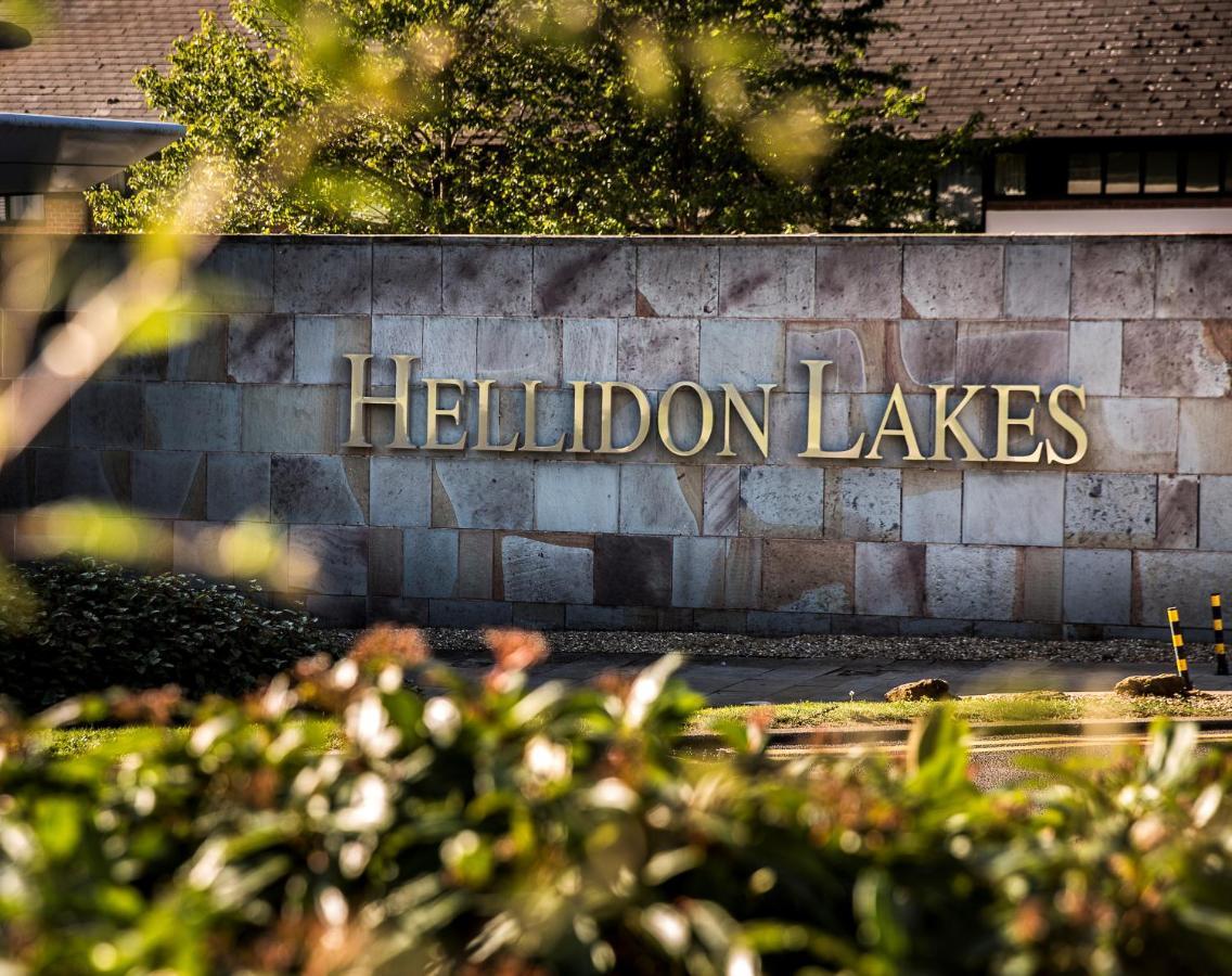 Hellidon Lakes Hotel Daventry Bagian luar foto