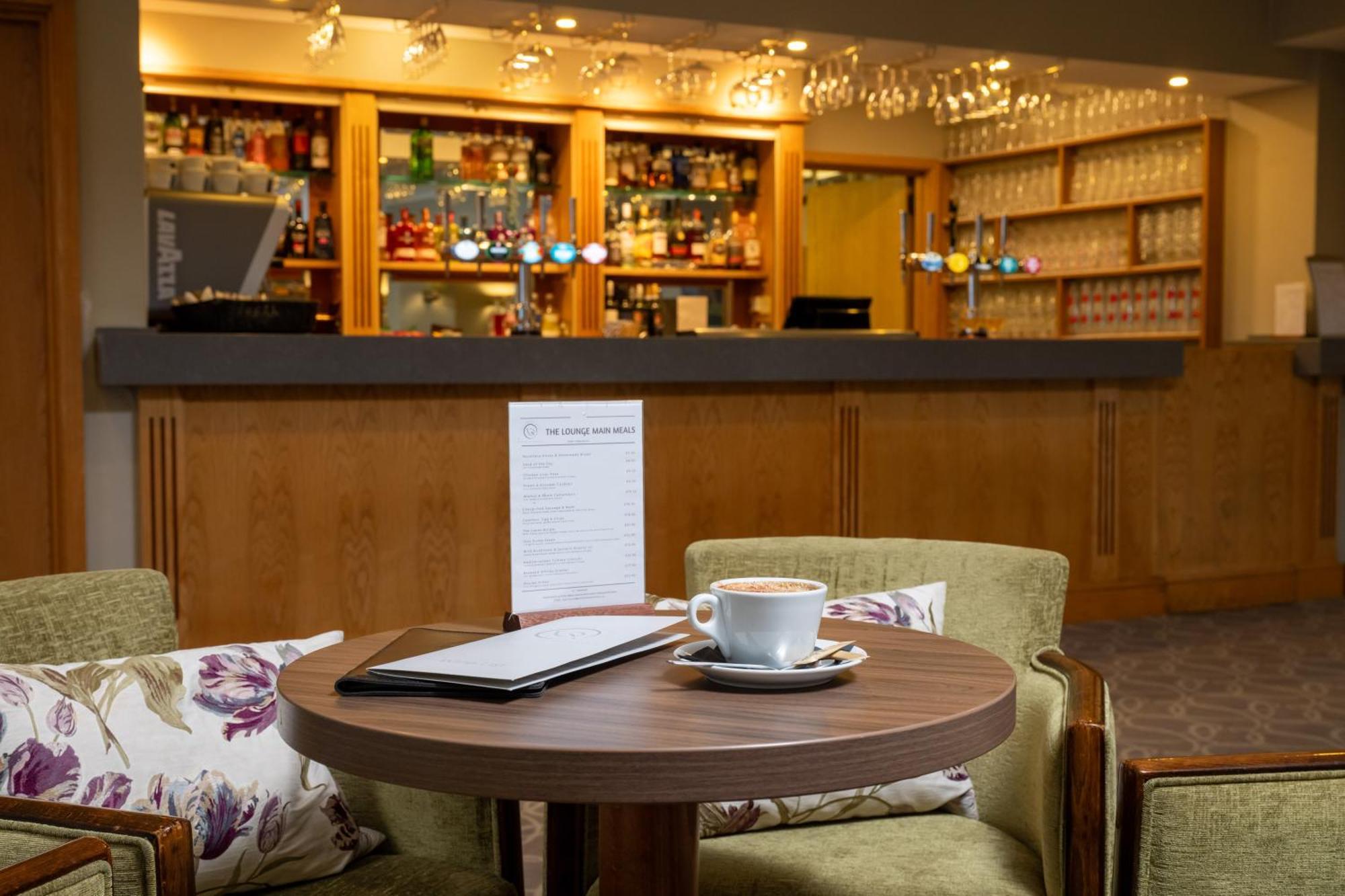 Hellidon Lakes Hotel Daventry Bagian luar foto
