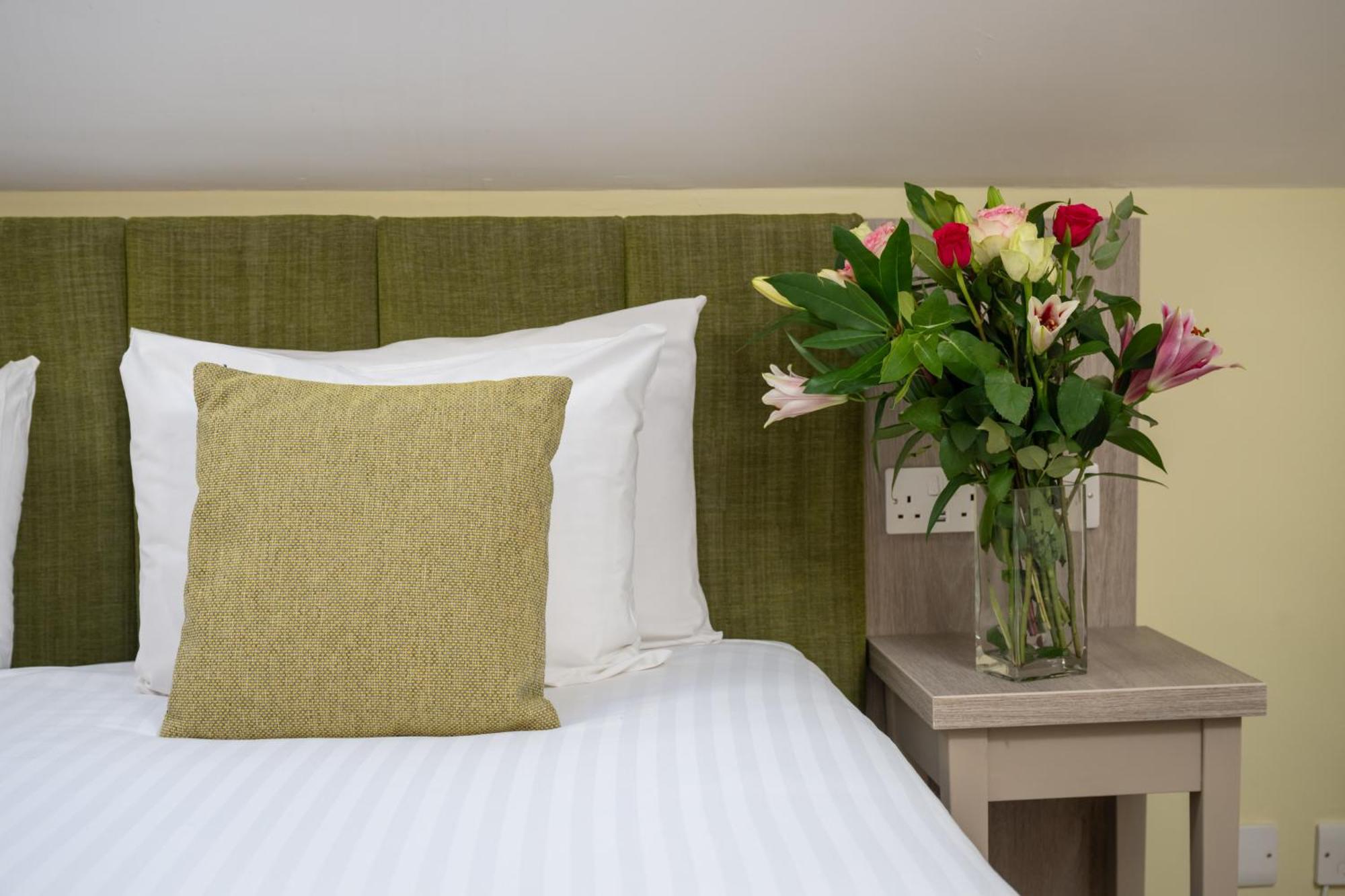 Hellidon Lakes Hotel Daventry Bagian luar foto